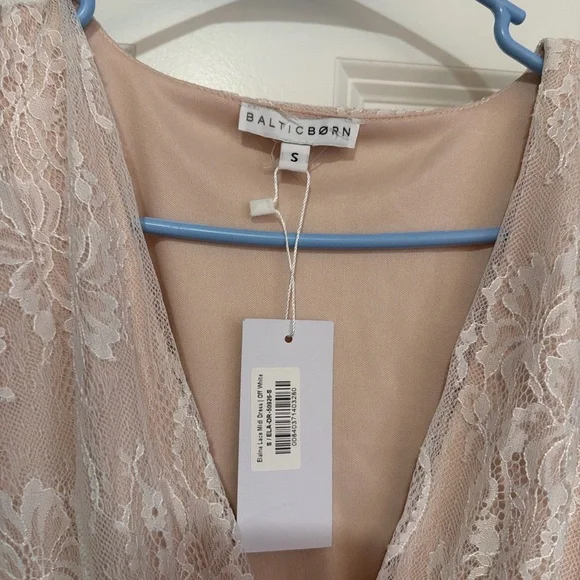 Baltic Born Elaina Lace Midi Dress Cream | V Neck Boho Romantic | Size S - Picture 3 of 5